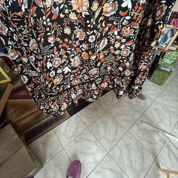 Pull over blouse - Picture 2 of 12